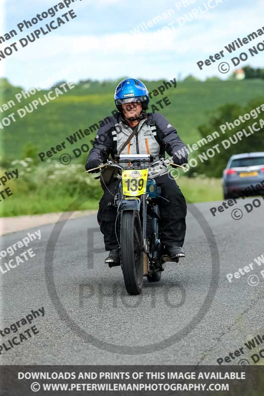 Vintage motorcycle club;eventdigitalimages;no limits trackdays;peter wileman photography;vintage motocycles;vmcc banbury run photographs